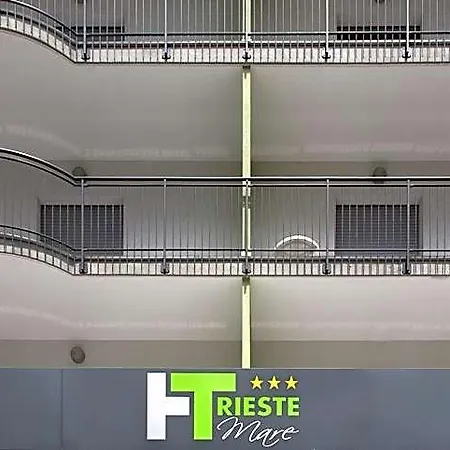 Trieste Mare 3* 리그나노 사비아도로