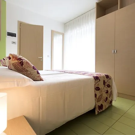 فندق Trieste Mare 3*